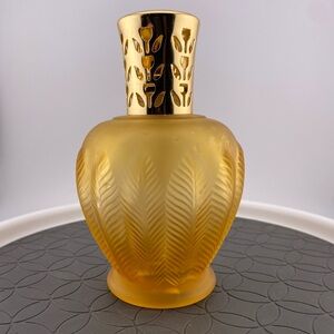 Eden Catalytic Lamp in Golden Yellow